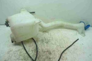 Изображение товара 1077 - 00001077 bachok omyvatelya Volkswagen Amarok