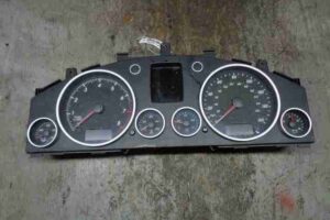 Изображение товара 1452 - 00001452 schitok priborov Toyota Corolla Matrix