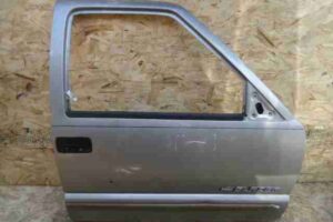 Изображение товара 1860 - 00001860 dver perednyaya pravaya Chrysler Town Country