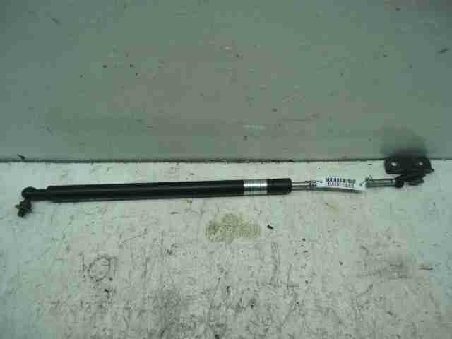 Изображение товара 1883 - 00001883 amortizator kapota Peugeot 306