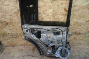 Изображение товара 2059 - 00002059 dver zadnyaya levaya Isuzu Rodeo 2