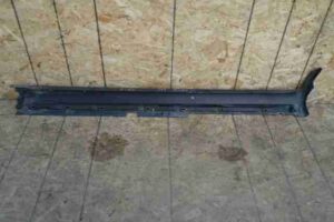 Изображение товара 2174 - 00002174 porog plastikovyj pravyj Volvo XC70 2