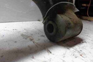 Изображение товара 2326 - 00002326 rychag perednij levyj nizhnij Mitsubishi L200 3