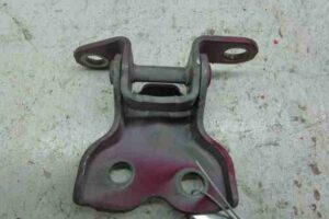 Изображение товара 2607 - 00002607 petlya dveri perednyaya Mercedes CL