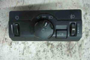 Изображение товара 2609 - 00002609 pereklyuchatel sveta Audi A8