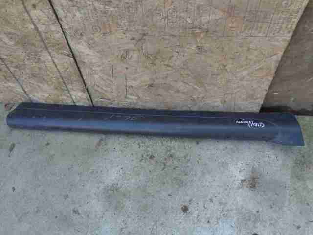 Изображение товара 2636 - 00002636 porog plastikovyj levyj Peugeot 207