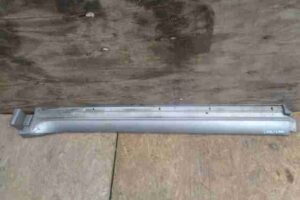 Изображение товара 3052 - 00003052 porog plastikovyj levyj Isuzu Rodeo