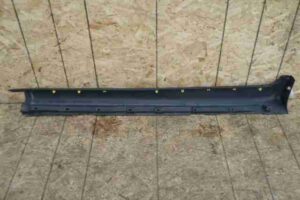 Изображение товара 3327 - 00003327 porog plastikovyj pravyj Volvo V50 1