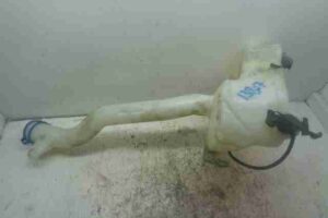 Изображение товара 351 - 0000351 bachok omyvatelya Renault Logan 1