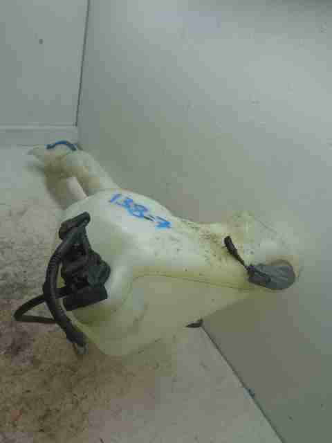 Изображение товара 351 - 0000351 bachok omyvatelya Renault Logan