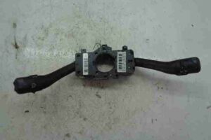 Изображение товара 4169 - 00004169 pereklyuchatel podrulevoj (strekoza) Volkswagen Up