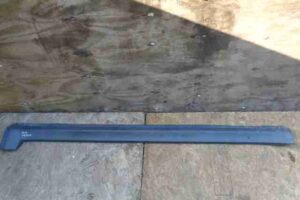 Изображение товара 4186 - 00004186 porog plastikovyj pravyj Peugeot 306 3