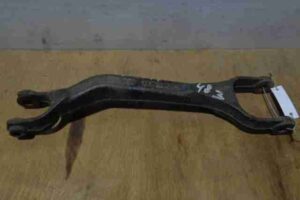 Изображение товара 6889 - 00006889 rychag zadnij pravyj Volvo V50