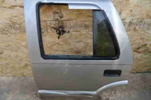 Изображение товара 6959 - 00006959 dver zadnyaya levaya Chrysler Town Country