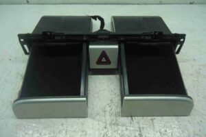 Изображение товара 7451 - 00007451 knopka avarijnoj signalizatsii Volkswagen Lupo