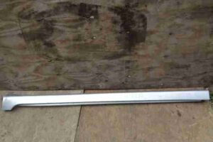 Изображение товара 7497 - 00007497 porog plastikovyj pravyj Kia Carens