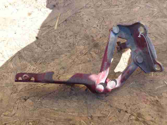 Изображение товара 8228 - 00008228 petlya kapota pravaya Lexus GS