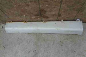 Изображение товара 8263 - 00008263 porog plastikovyj pravyj Porsche Macan