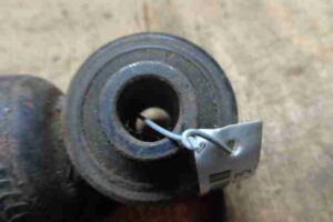 Изображение товара 8653 - 00008653 amortizator zadnij levyj Isuzu Rodeo 2