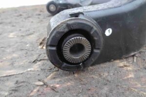 Изображение товара 9141 - 00009141 rychag perednij pravyj nizhnij 2