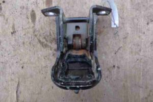 Изображение товара 9426 - 00009426 petlya dveri zadnyaya Chrysler Sebring