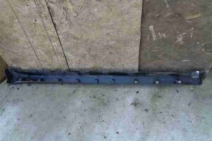 Изображение товара 10270 - 00010270 porog plastikovyj pravyj Pontiac Vibe 3