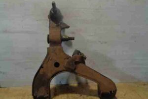 Изображение товара 10389 - 00010389 rychag perednij pravyj nizhnij 