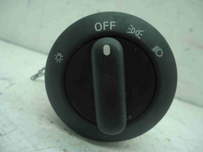 Изображение товара 10395 - 00010395 pereklyuchatel sveta