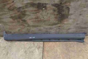 Изображение товара 10469 - 00010469 porog plastikovyj pravyj Volvo V50