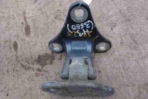 Изображение товара 10654 - 00010654 petlya kryshki bagazhnika 1