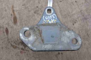 Изображение товара 10654 - 00010654 petlya kryshki bagazhnika 2