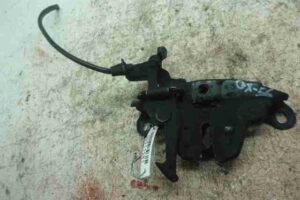 Изображение товара 11581 - 00011581 zamok kapota SAAB 9 3