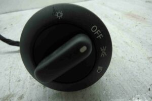 Изображение товара 11655 - 00011655 pereklyuchatel sveta 