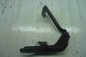 Изображение товара 11661 - 00011661 petlya kapota pravaya Peugeot 406