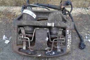 Изображение товара 14462 - 00014462 support perednij pravyj Toyota Carina E