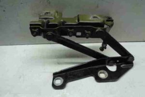 Изображение товара 15719 - 00015719 petlya kapota levaya 