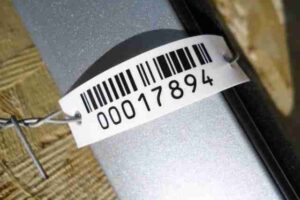 Изображение товара 17894 - 00017894 dver perednyaya pravaya Audi A8 2