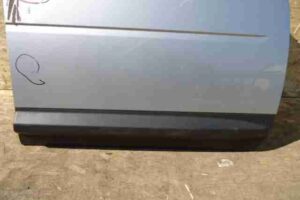 Изображение товара 17894 - 00017894 dver perednyaya pravaya Audi A8 3