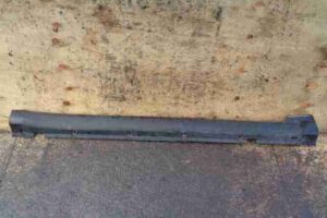 Изображение товара 18007 - 00018007 porog plastikovyj pravyj 