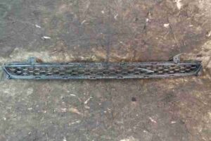 Изображение товара 18085 - 00018085 reshetka bampera Audi TT