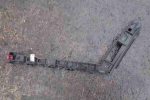 Изображение товара 18712 - 00018712 kronshtejn zadnego bampera 1