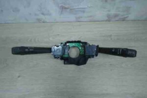 Изображение товара 19764 - 00019764 pereklyuchatel podrulevoj (strekoza) Volvo XC70