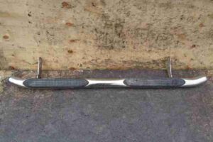 Изображение товара 20287 - 00020287 podnozhka pravaya BMW X1