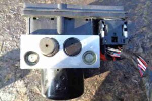 Изображение товара 21196 - 00021196 blok ABS Land Rover Range Rover Sport