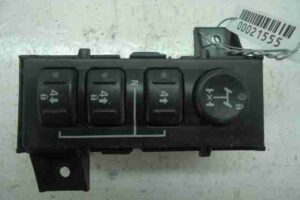 Изображение товара 21555 - 00021555 pereklyuchatel polnogo privoda Toyota Venza 2