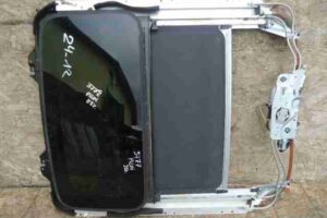 Изображение товара 22962 - 00022962 lyuk Volkswagen Amarok