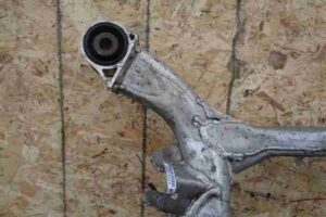 Изображение товара 23631 - 00023631 balka zadnyaya Renault Sandero 2