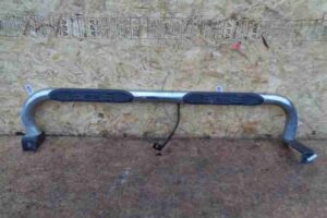 Изображение товара 23666 - 00023666 podnozhka levaya Land Rover Range Rover Sport