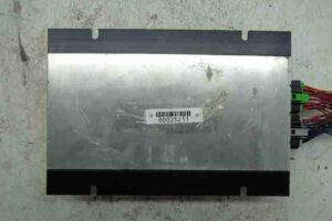 Изображение товара 25211 - 00025211 blok usilitelya muzyki Toyota Corolla Matrix