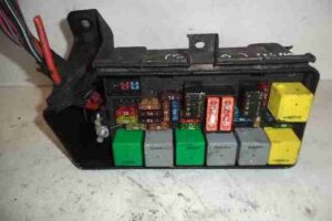 Изображение товара 25877 - 00025877 blok predokhranitelej Ford Escort